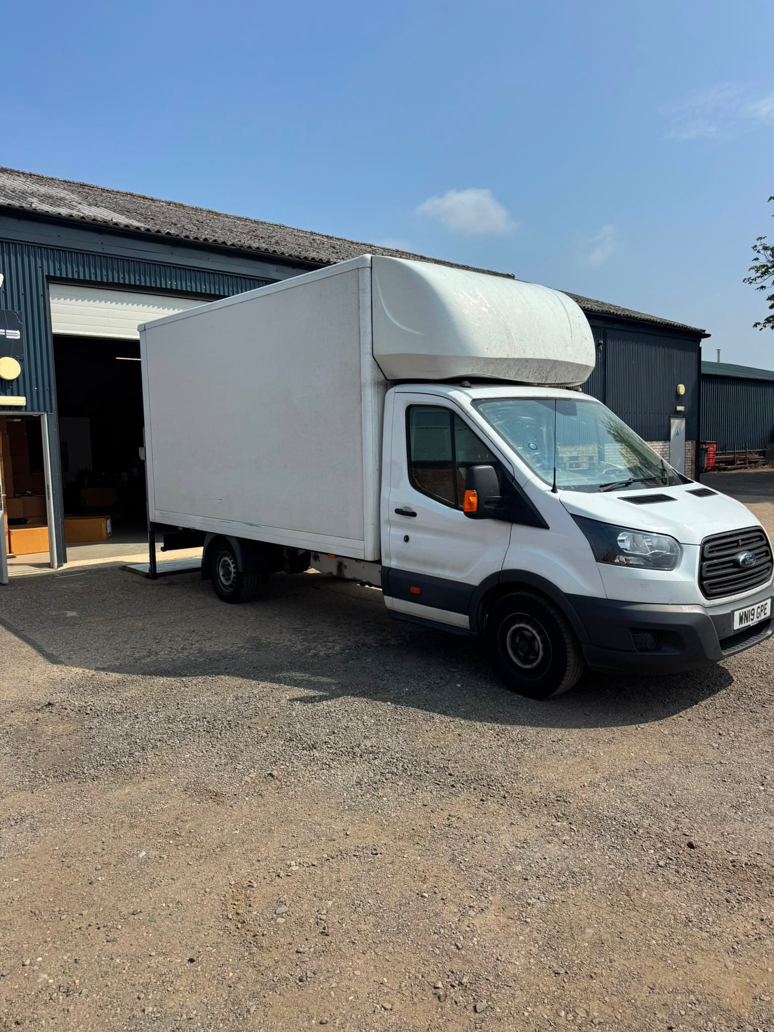 Luton van fully loaded with cross-strapped business stock for commercial move from Daventry to Essex